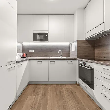 Air Conditioned 2 Apartment, Old City, New Building - Stein Appartement