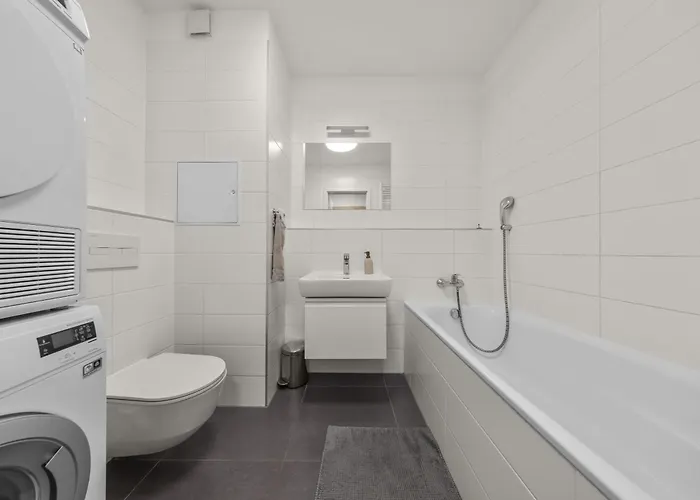 Air Conditioned 2 Apartment, Old City, New Building - Stein Apartment